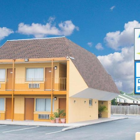 Express Inn Newport News Dış mekan fotoğraf