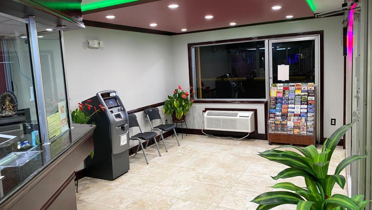 Express Inn Newport News Dış mekan fotoğraf