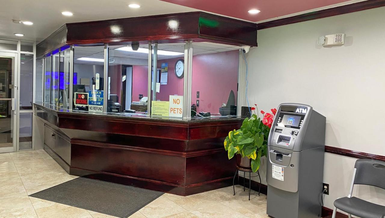 Express Inn Newport News Dış mekan fotoğraf