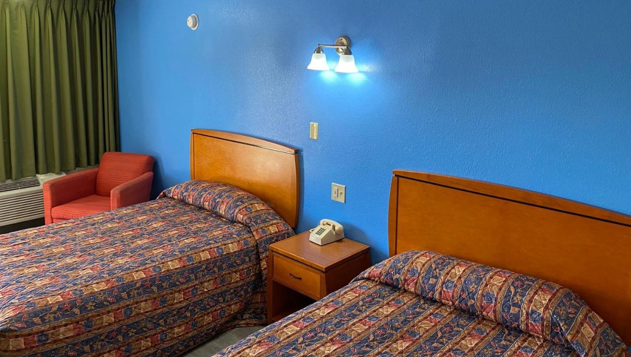 Express Inn Newport News Dış mekan fotoğraf
