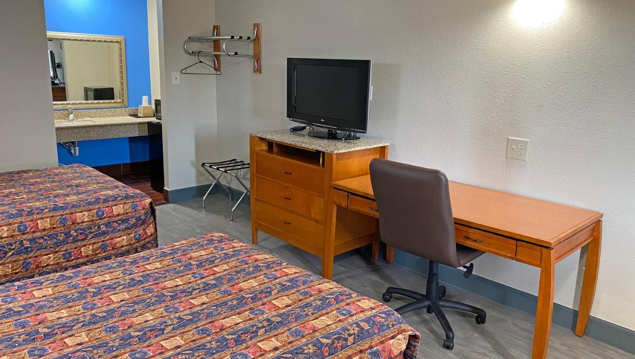 Express Inn Newport News Dış mekan fotoğraf
