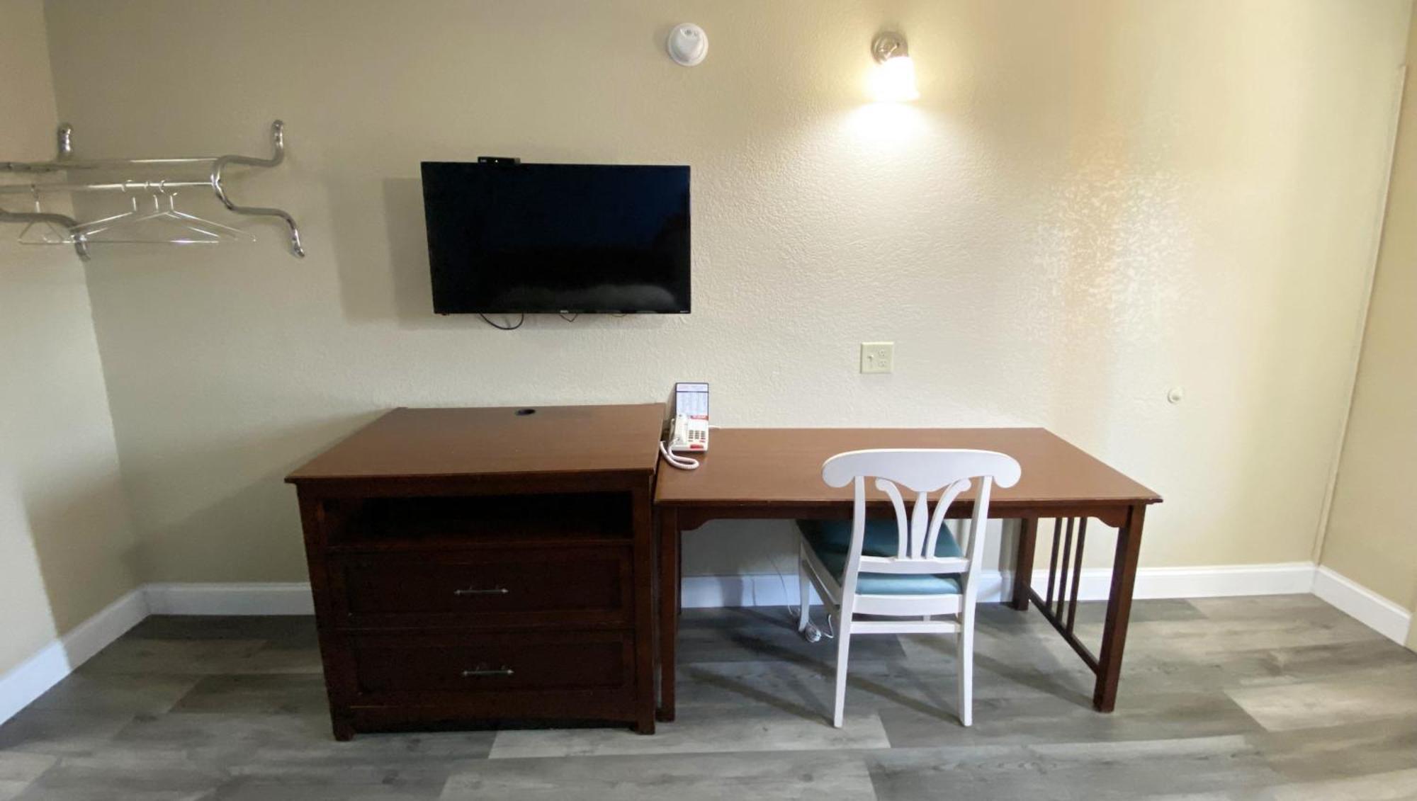 Express Inn Newport News Dış mekan fotoğraf